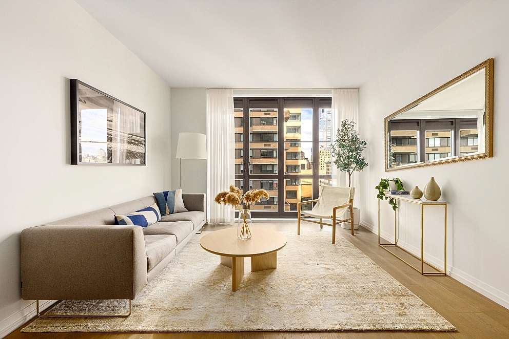 96 Broadway15 B 2